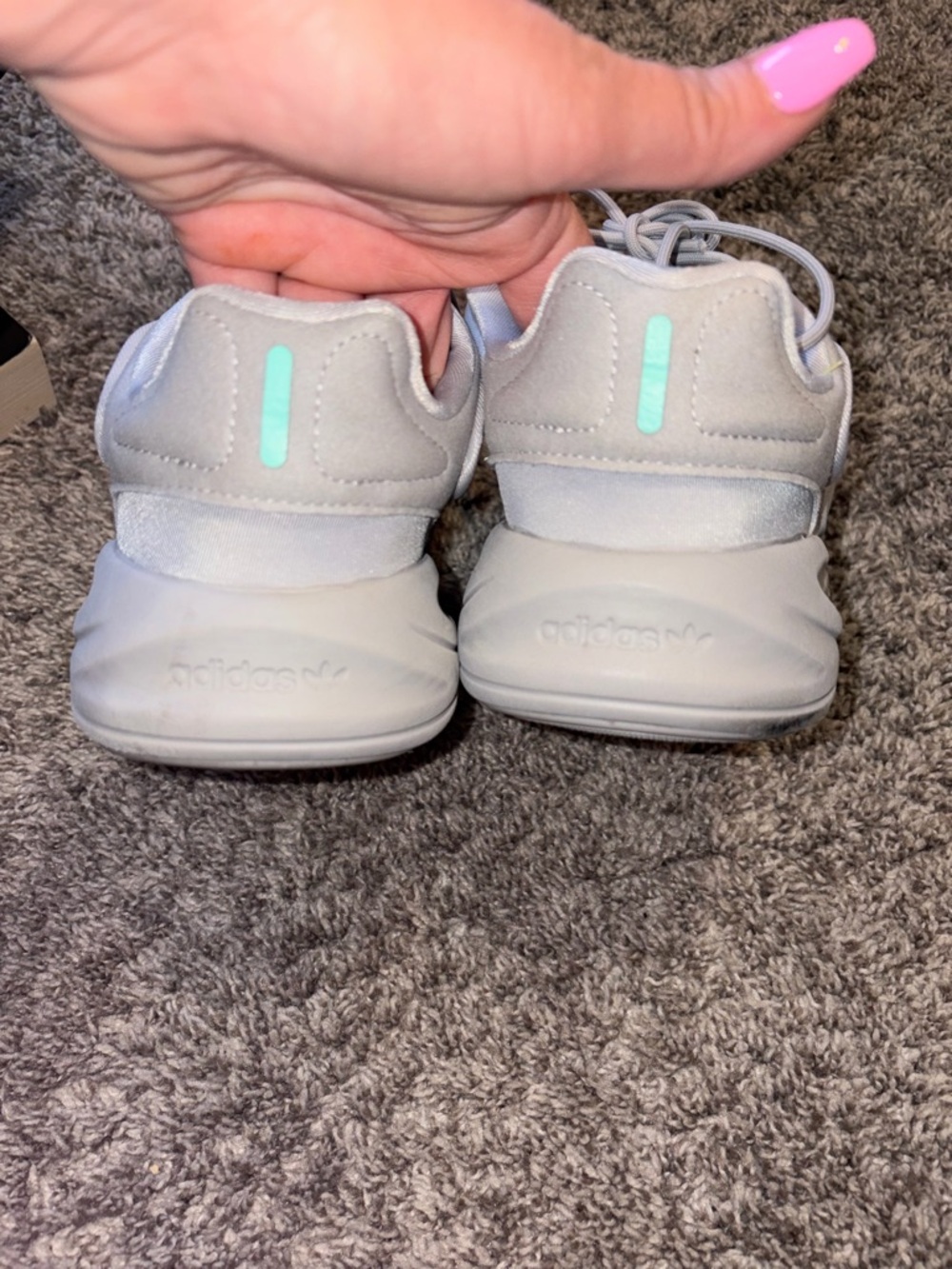 Adidas Ozelia Sneakers Women’s Size 7.5 Gray Mint Blue Chunky Dad Shoes - Picture 5 of 8